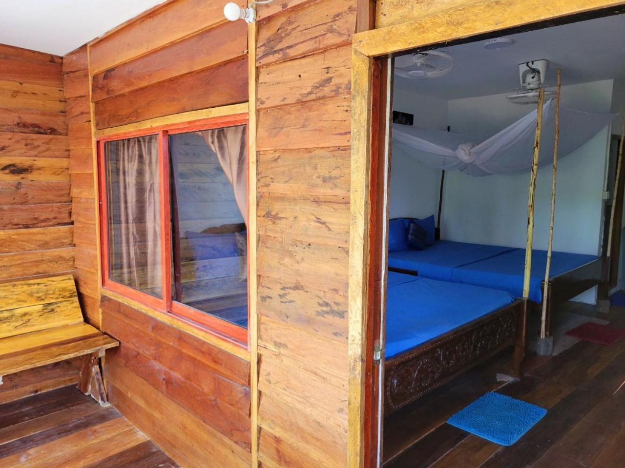 Mangrove Beach Bungalows Koh Rong Sanloem Exterior photo
