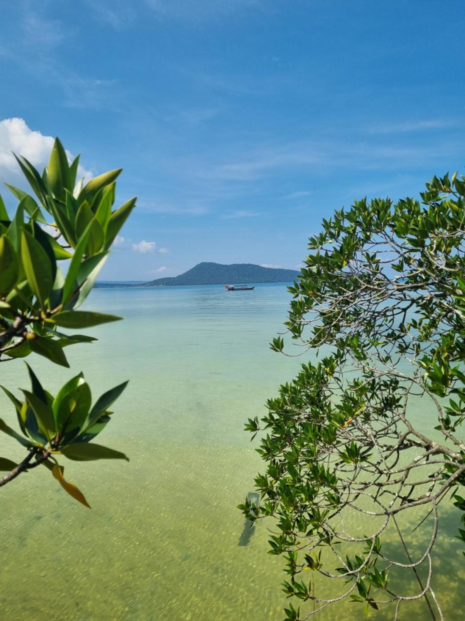 Mangrove Beach Bungalows Koh Rong Sanloem Exterior photo